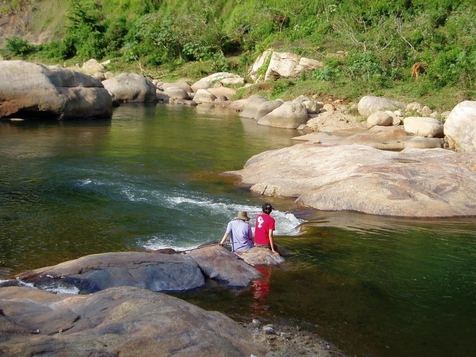 River Garden Resort Belihuloya Buitenkant foto